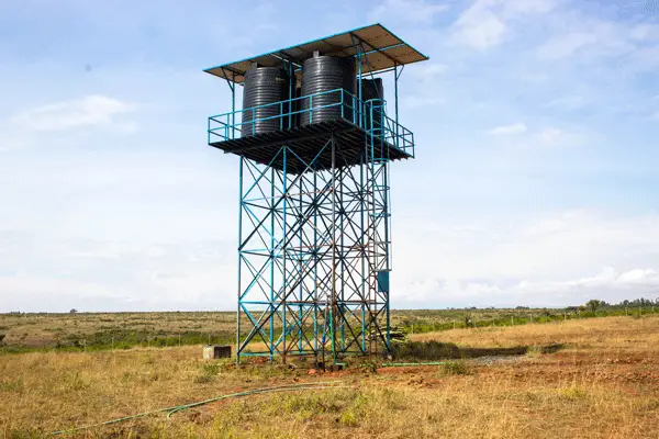 nolan-farms-water-storage-tanks